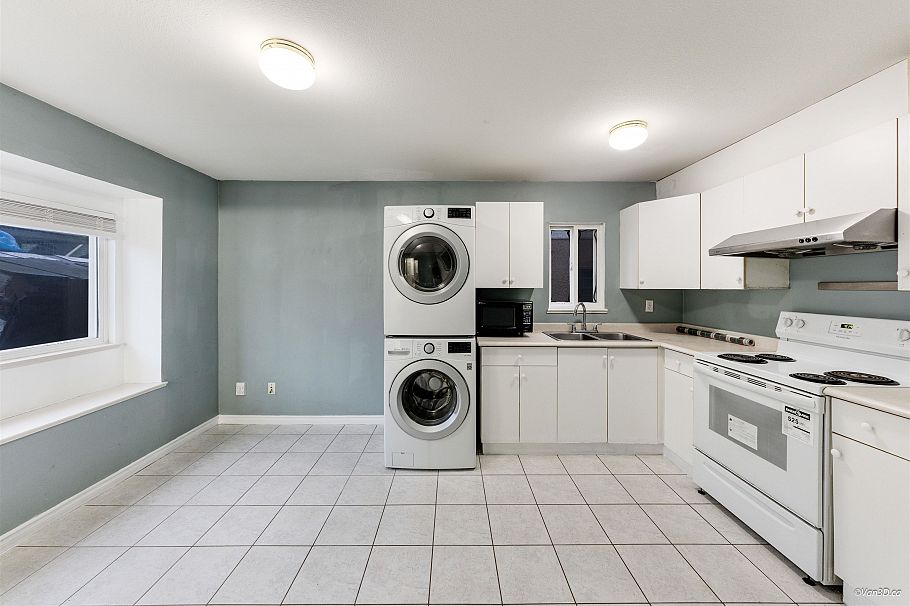 5093 Highgate Street Vancouver, BC - 19