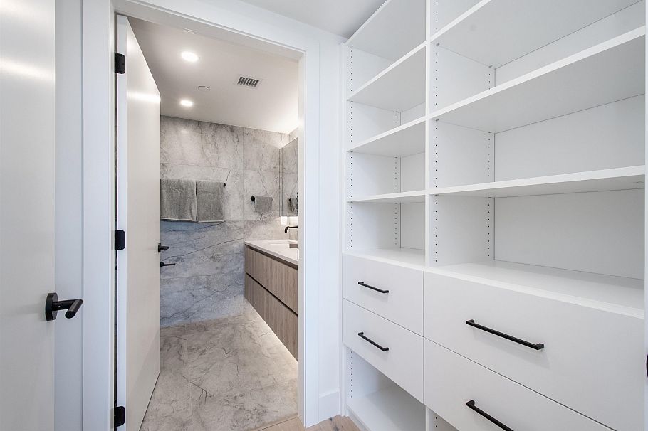 4150 Columbia Street Vancouver, BC - 26