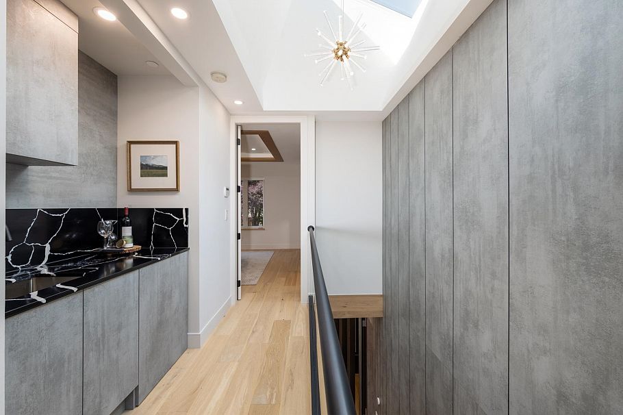 432 E 46th Avenue Vancouver, BC - 16