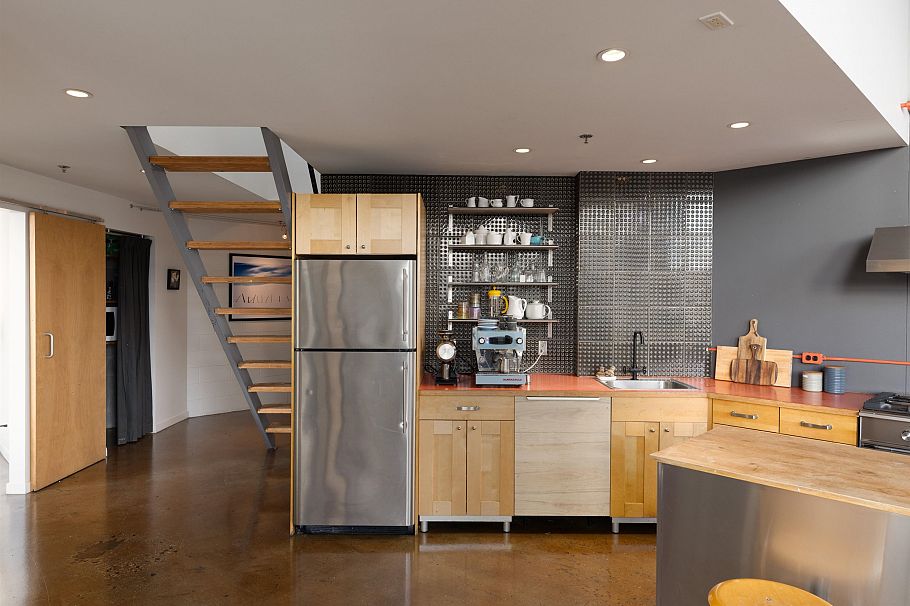 307 1220 E Pender Street Vancouver, BC - 14