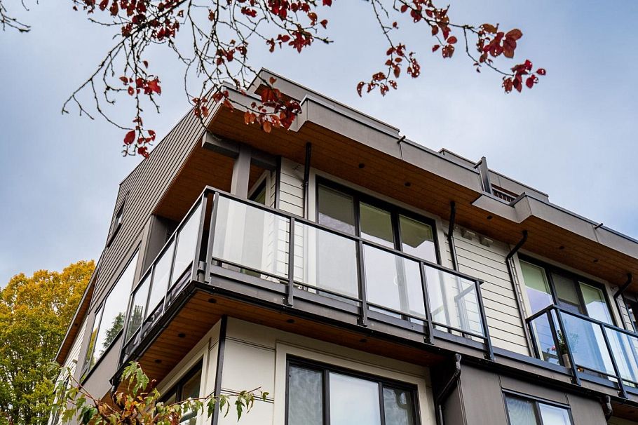 4756 Duchess Street Vancouver, BC - 30