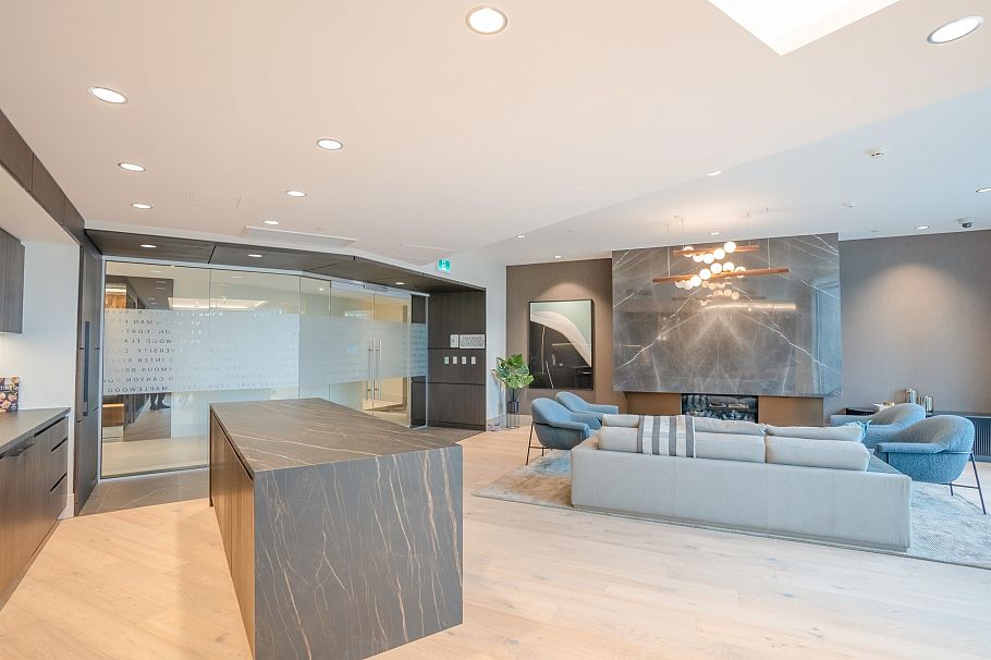 2201 1500 Fern Street North Vancouver, BC - 16