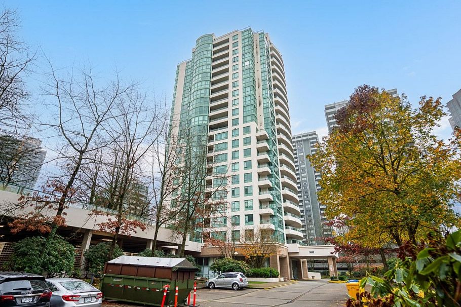 607 5899 Wilson Avenue Burnaby, BC - 1
