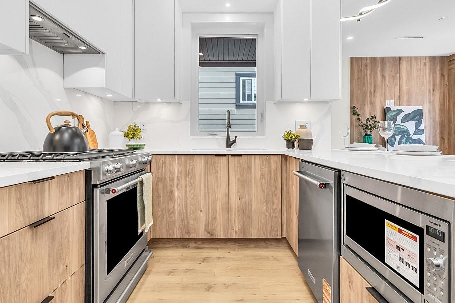 2 5221 Clarendon Street Vancouver, BC - 9