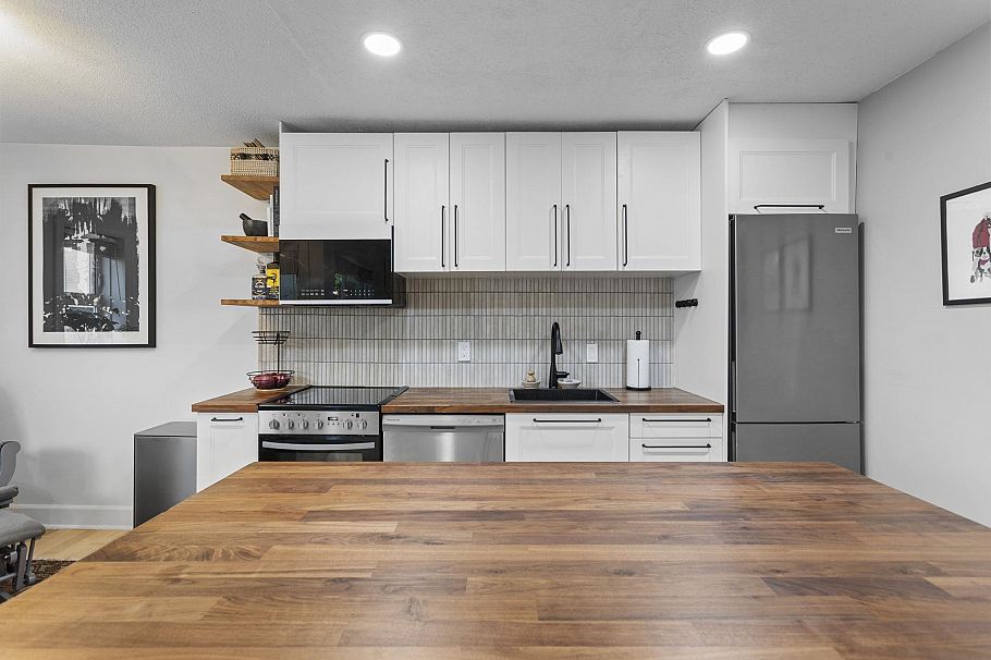 104 1045 W 8th Avenue Vancouver, BC - 7