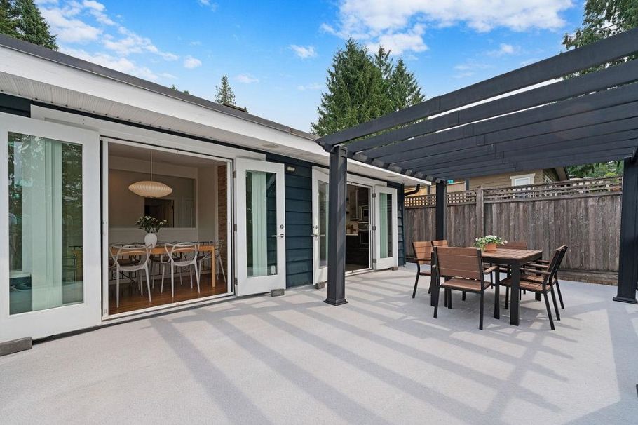 727 Crystal Court North Vancouver, BC - 13