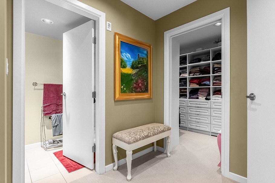 104 3750 Edgemont Boulevard North Vancouver, BC - 18