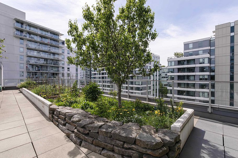 101 1661 Quebec Street Vancouver, BC - 23
