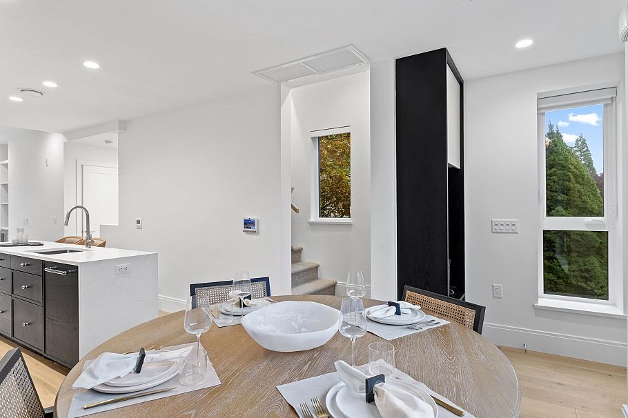 553 W 26th Avenue Vancouver, BC - 7