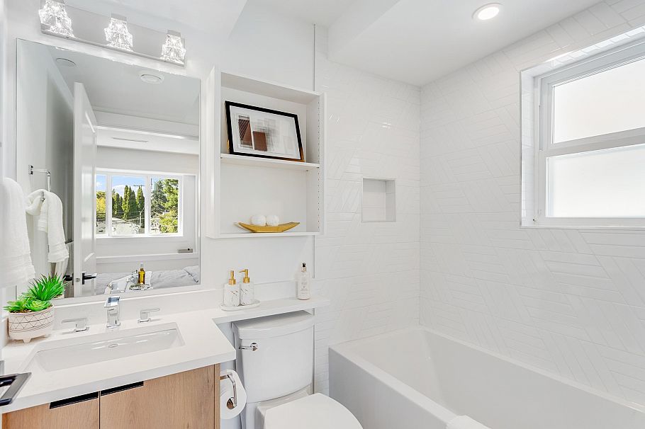 2658 Waterloo Street Vancouver, BC - 20