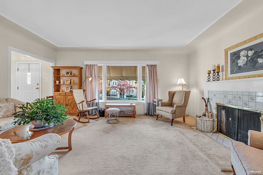 2225 W 22nd Avenue Vancouver, BC - 5