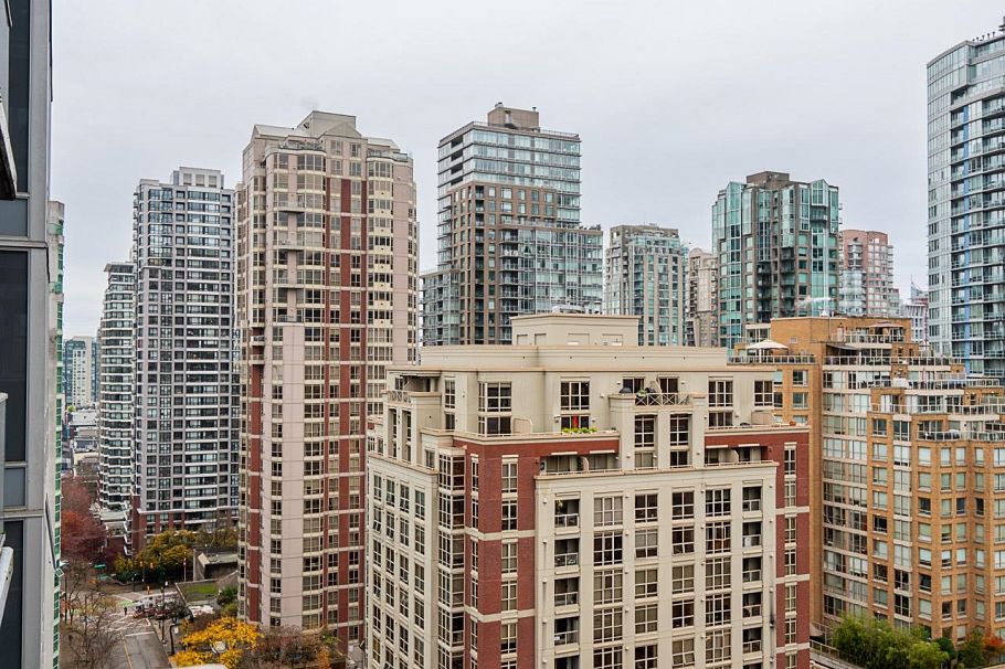 1907 788 Hamilton Street Vancouver, BC - 27