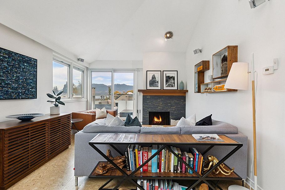 202 1633 Yew Street Vancouver, BC - 10