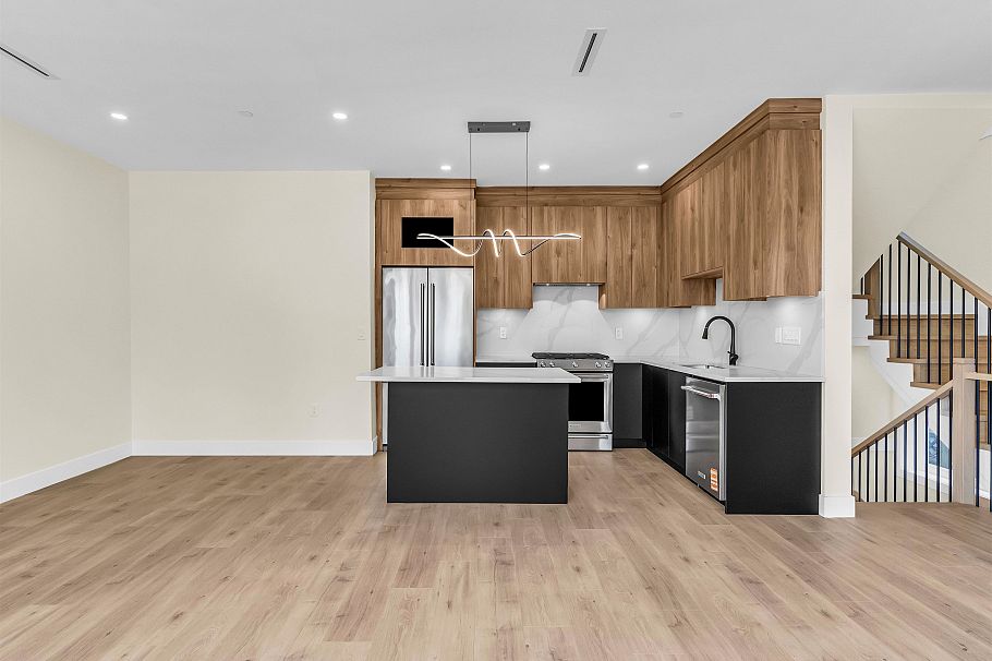 1 5221 Clarendon Street Vancouver, BC - 8