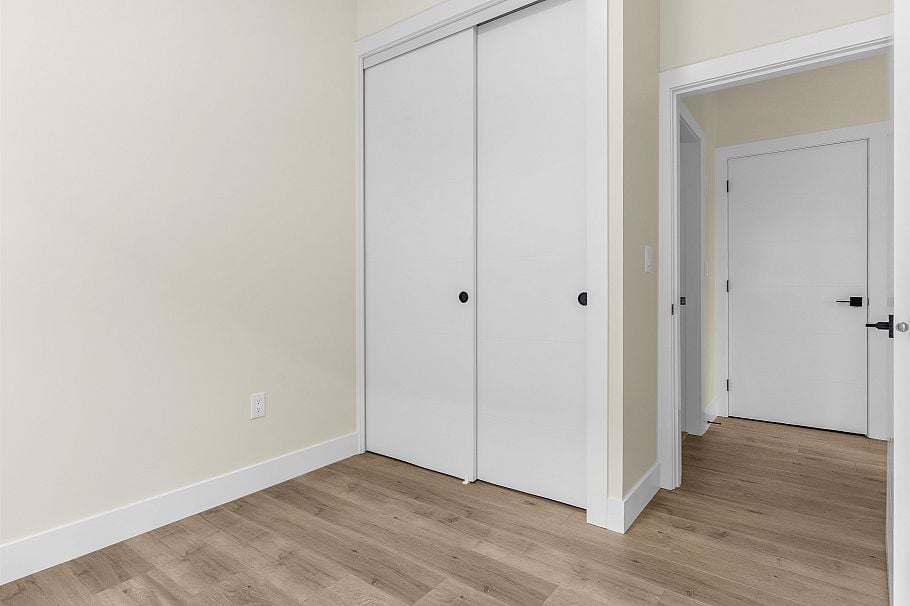 1 5221 Clarendon Street Vancouver, BC - 26