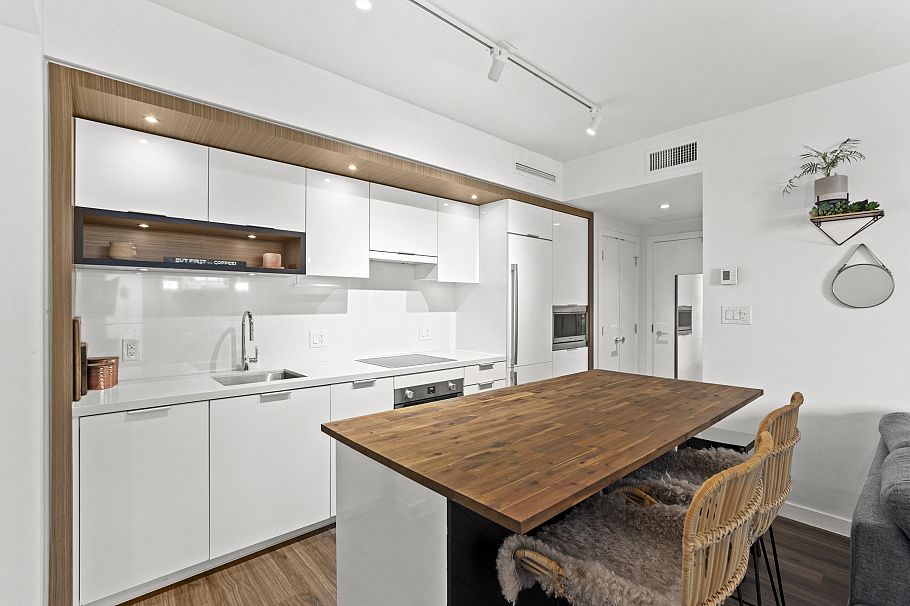 101 1661 Quebec Street Vancouver, BC - 10