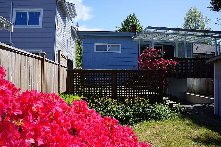 4427 W 16th Avenue Vancouver, BC - 7