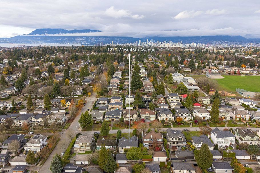 1270 W 46th Avenue Vancouver, BC - 38