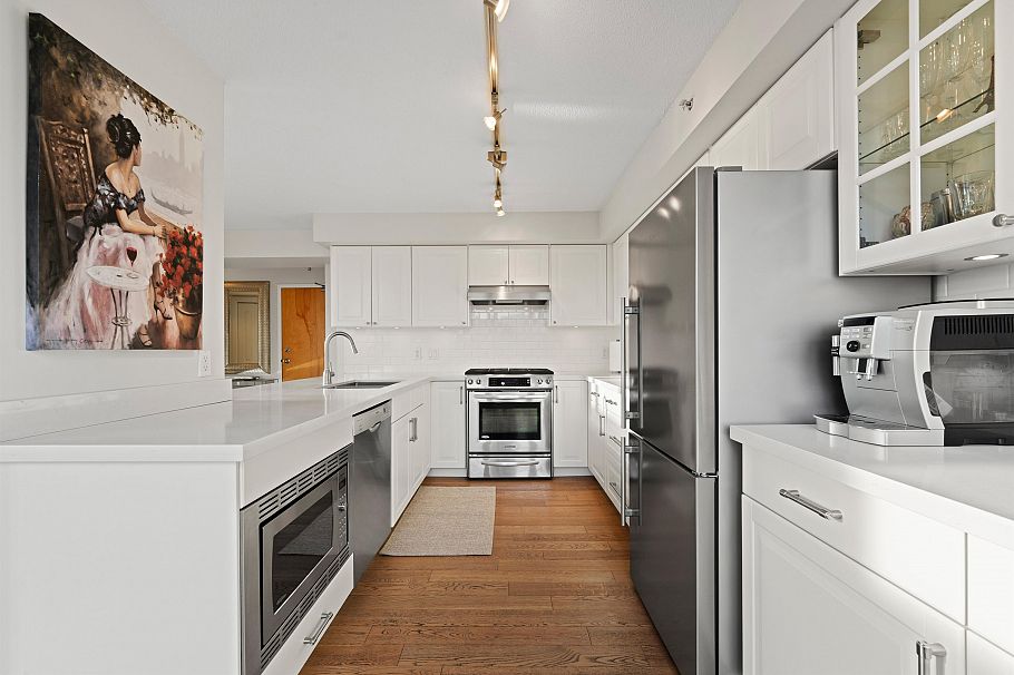 2204 1238 Richards Street Vancouver, BC - 10