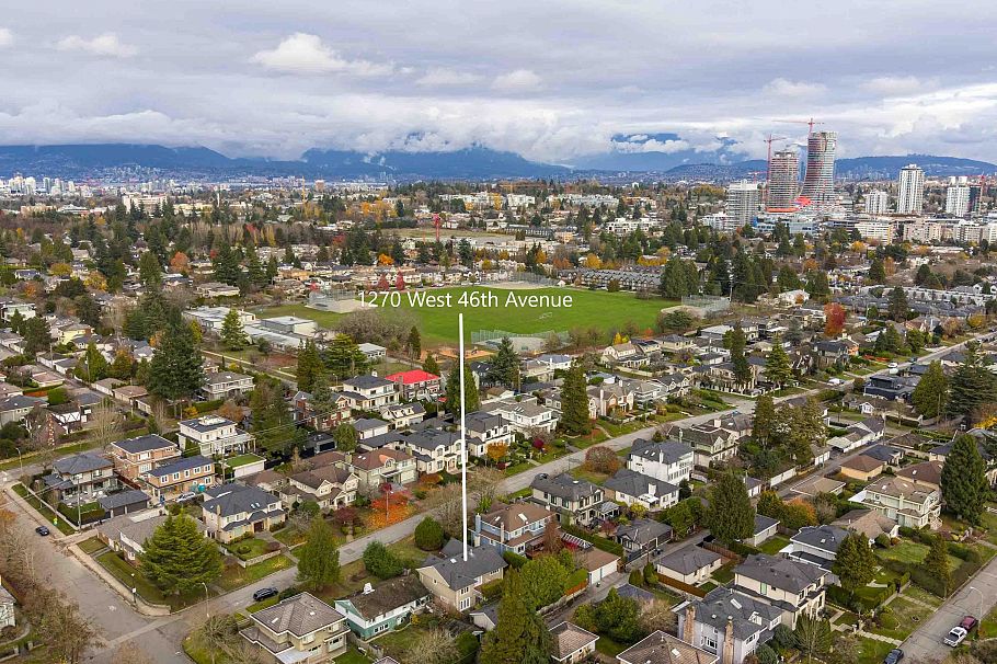 1270 W 46th Avenue Vancouver, BC - 39