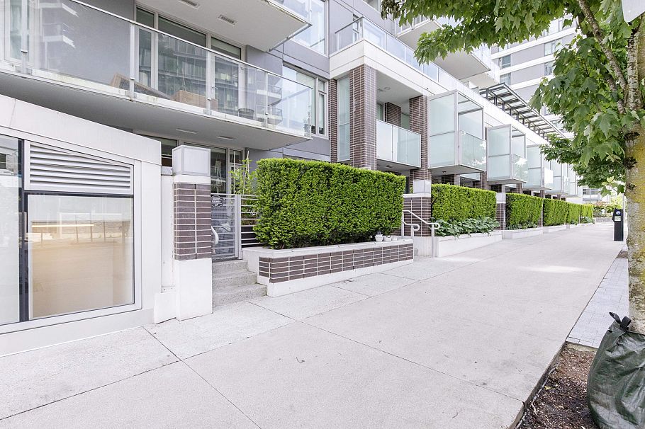 101 1661 Quebec Street Vancouver, BC - 27