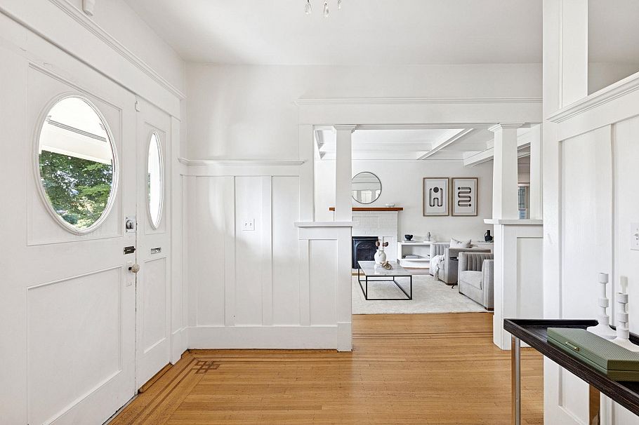 3617 West 2nd Avenue Vancouver, BC - 4