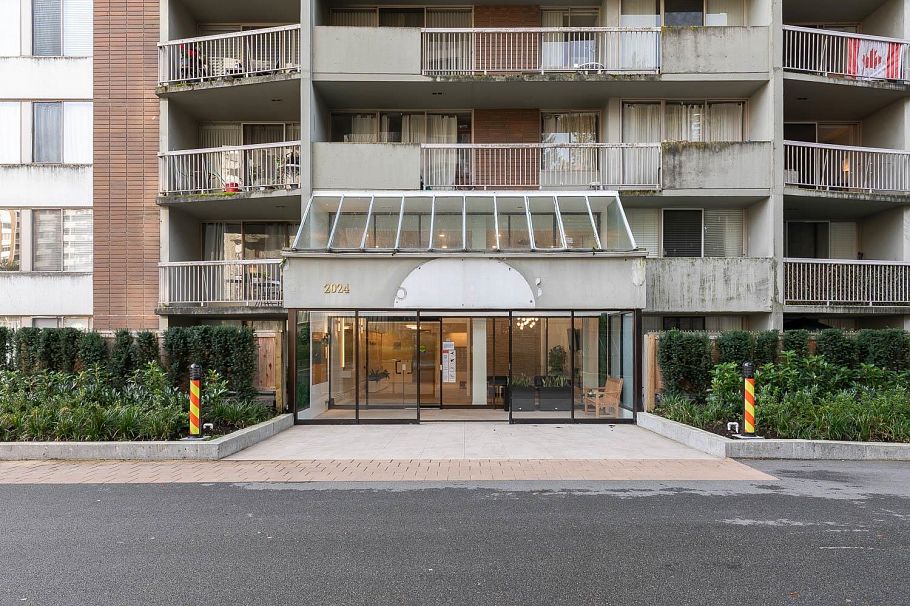 903 2024 Fullerton Avenue North Vancouver, BC - 2