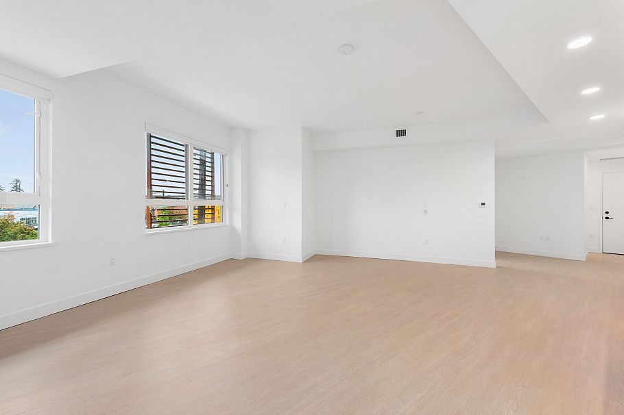 361 422 E 3rd Street North Vancouver, BC - 7