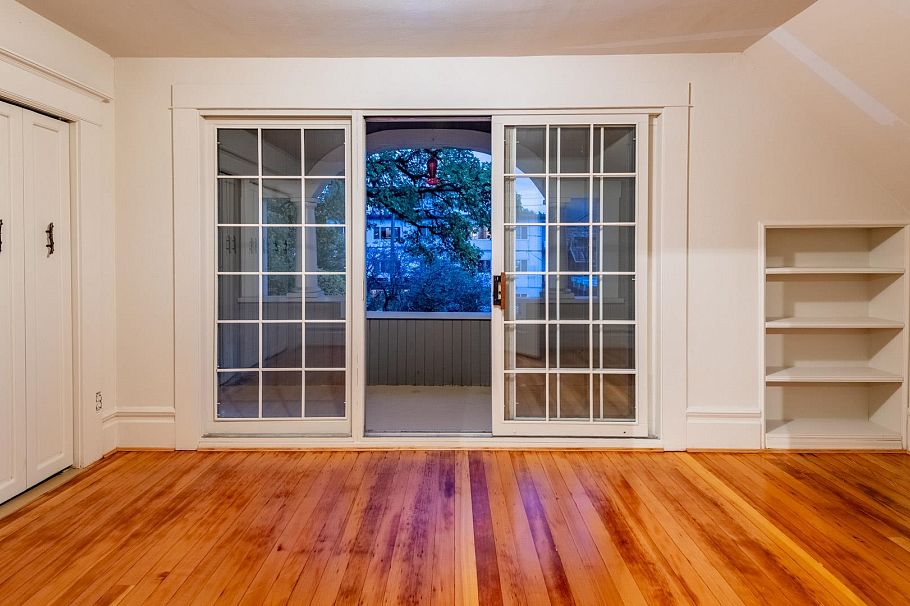 2243 W 5th Avenue Vancouver, BC - 21