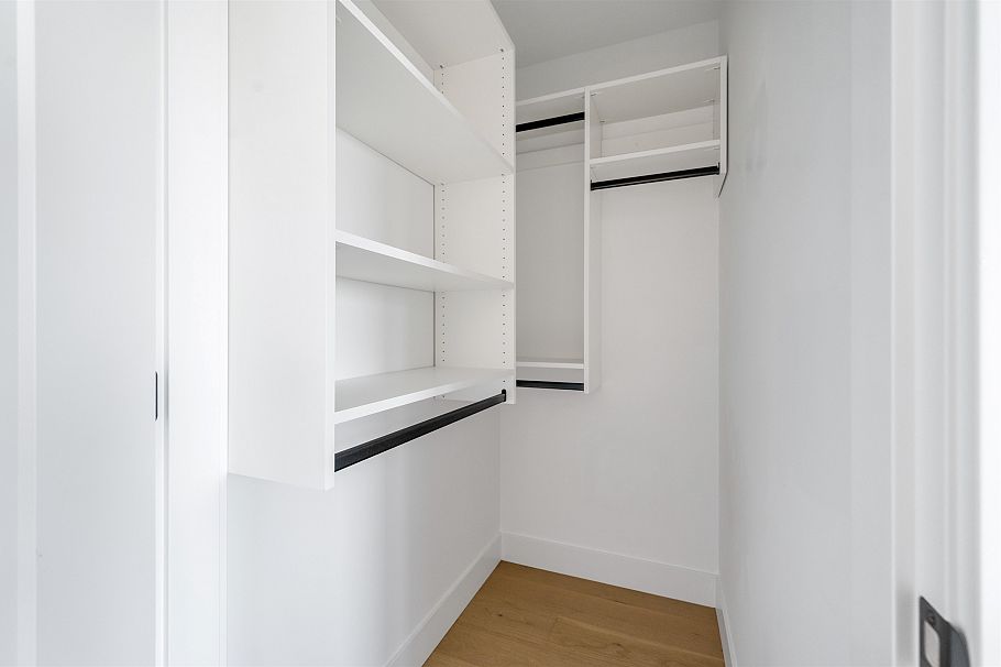 1722 E 64th Avenue Vancouver, BC - 18