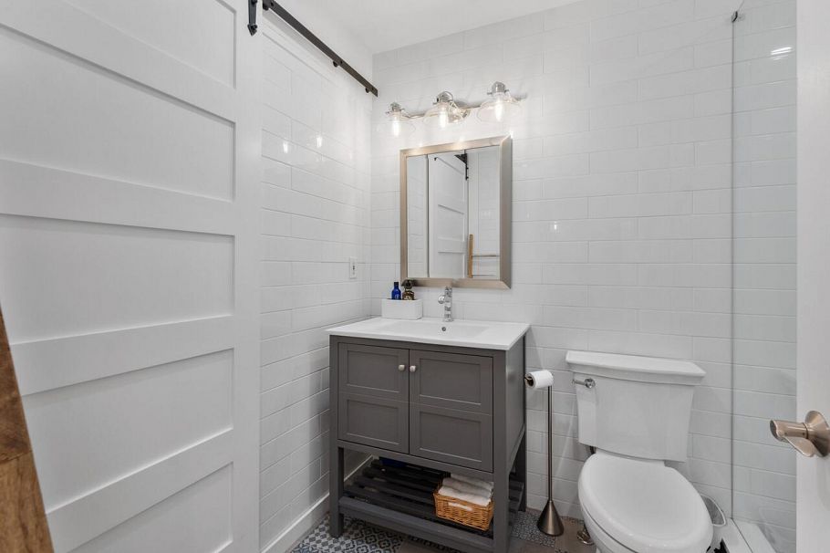 404 2121 W 5th Avenue Vancouver, BC - 8