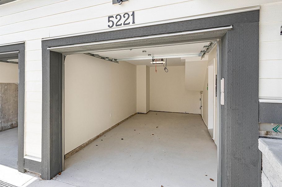 1 5221 Clarendon Street Vancouver, BC - 31