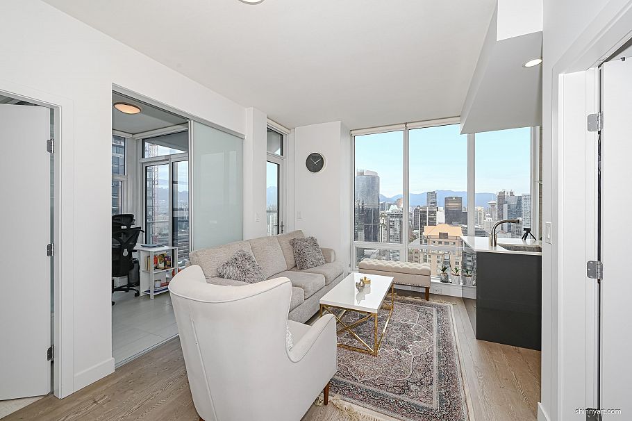 3602 1283 Howe Street Vancouver, BC - 3
