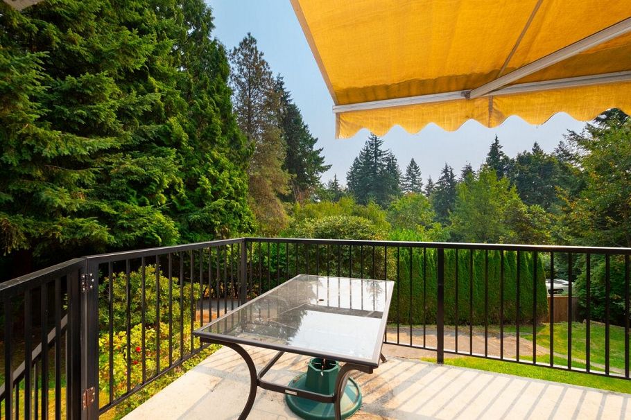 1285 Lucking Place North Vancouver, BC - 36