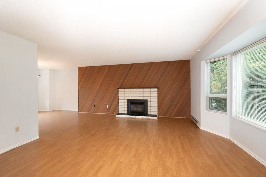 1285 Lucking Place North Vancouver, BC - 8