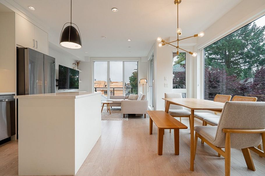 4756 Duchess Street Vancouver, BC - 2