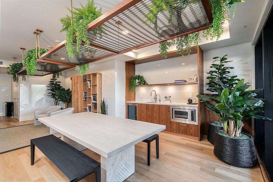 406 2550 Garden Drive Vancouver, BC - 19