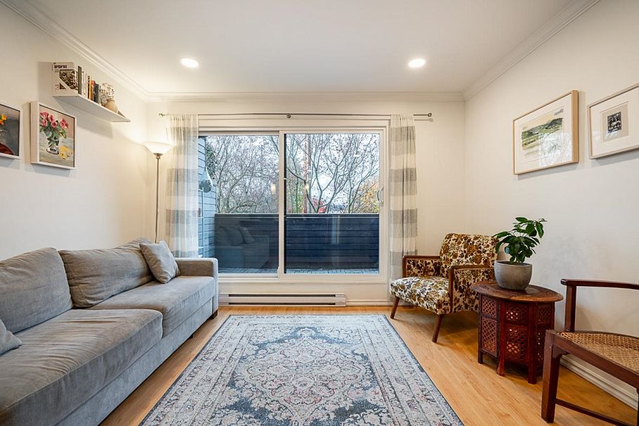 218 1990 W 6th Avenue Vancouver, BC - 11