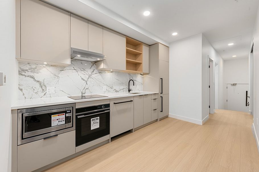 117 422 E 3rd Street North Vancouver, BC - 10