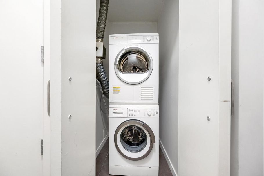 6342 Ash Street Vancouver, BC - 24