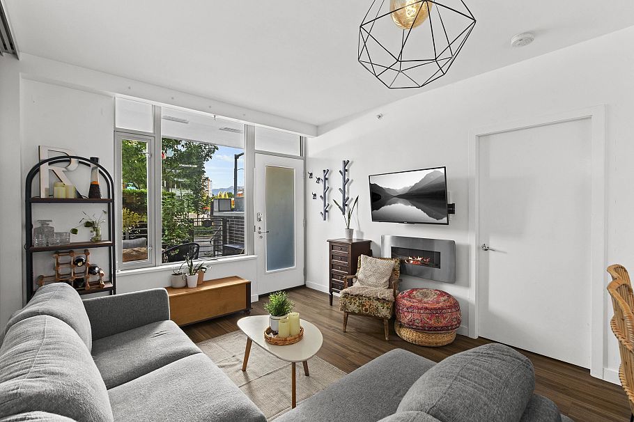 101 1661 Quebec Street Vancouver, BC - 3