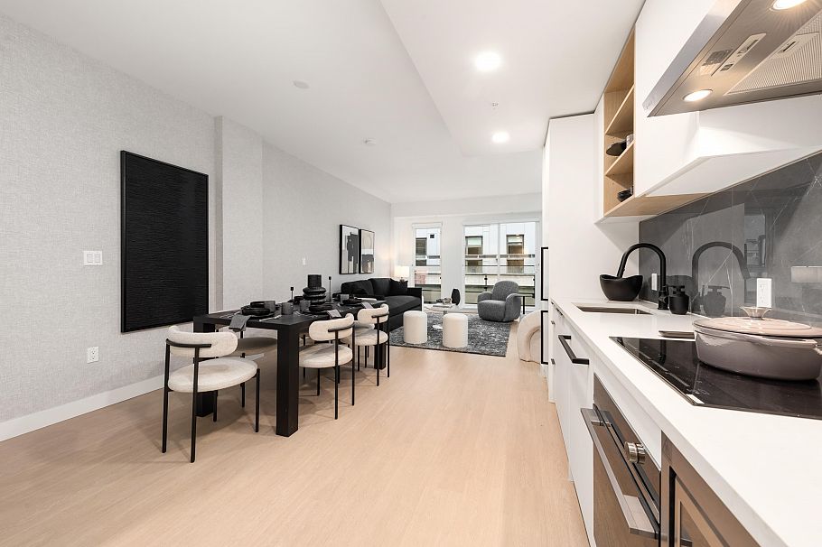 365 422 E 3rd Street North Vancouver, BC - 6