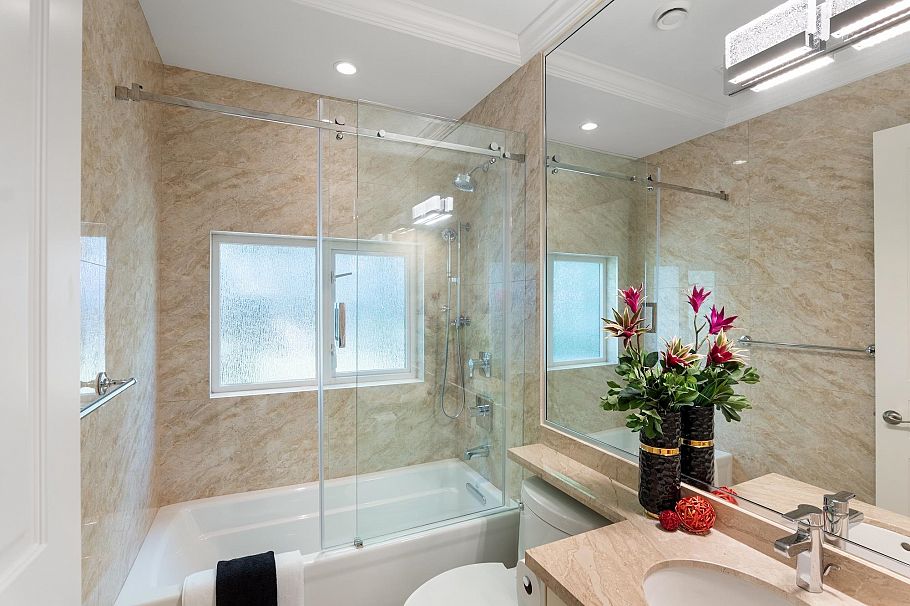 4146 Crown Crescent Vancouver, BC - 18