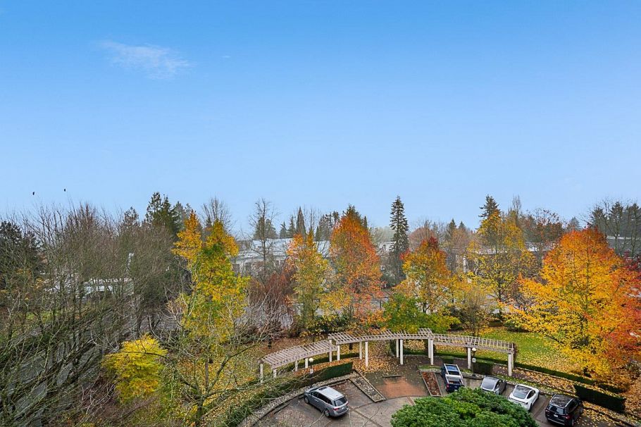 607 5899 Wilson Avenue Burnaby, BC - 2