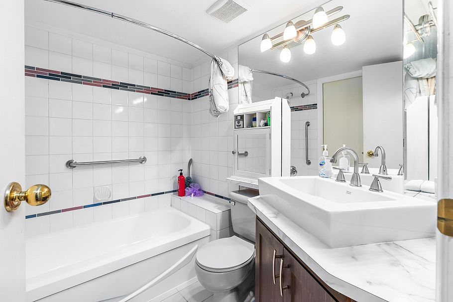 109 1925 W 2nd Avenue Vancouver, BC - 14