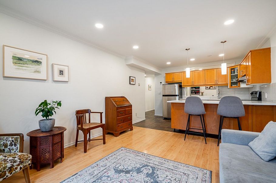 218 1990 W 6th Avenue Vancouver, BC - 15