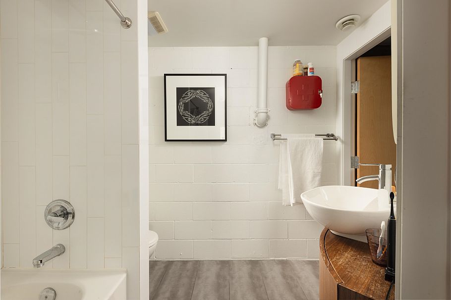 307 1220 E Pender Street Vancouver, BC - 29