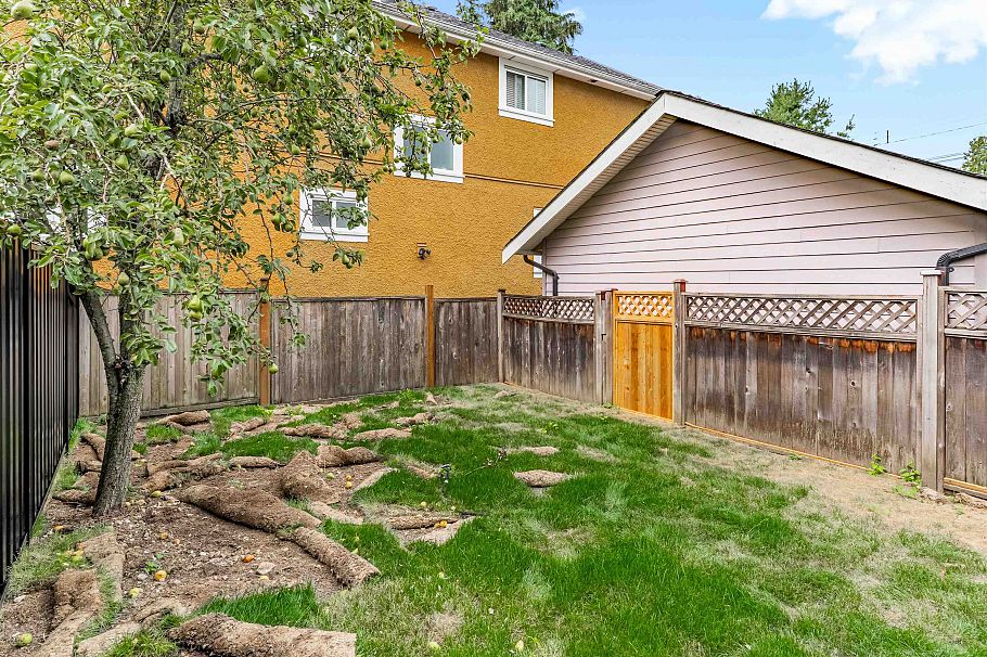 1 5221 Clarendon Street Vancouver, BC - 33