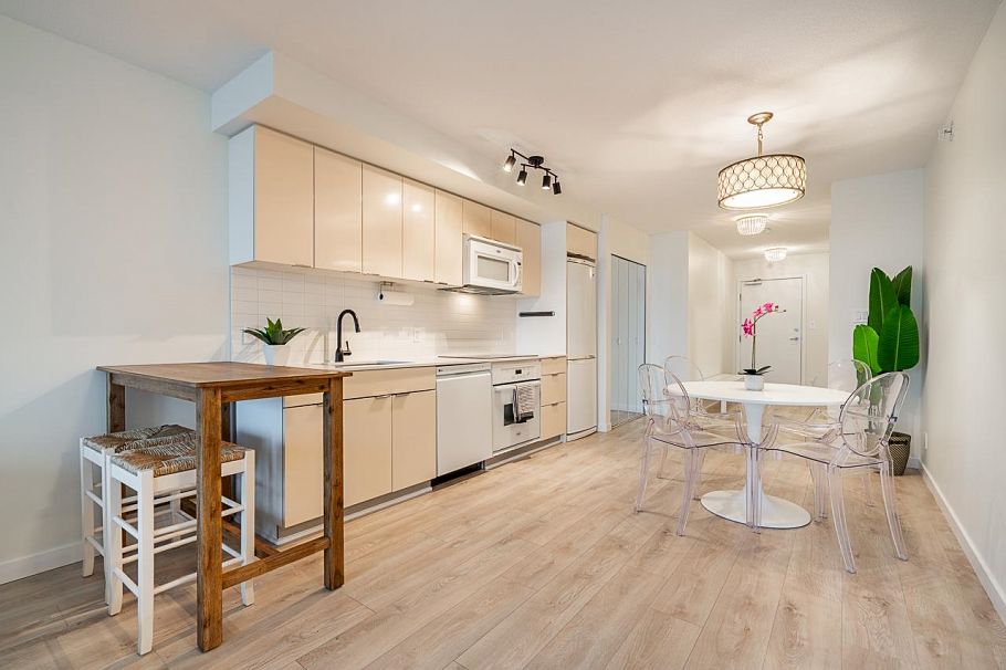 1907 788 Hamilton Street Vancouver, BC - 7