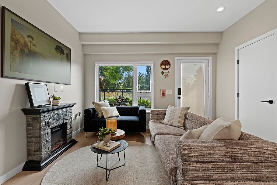 161 565 E 2nd Street North Vancouver, BC - 5